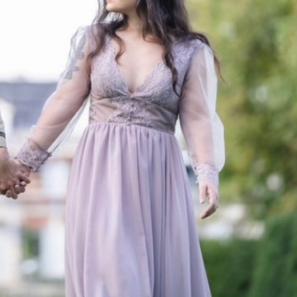 Gorgeous Dusty Purple Lace Dress - Picture 4 of 6
